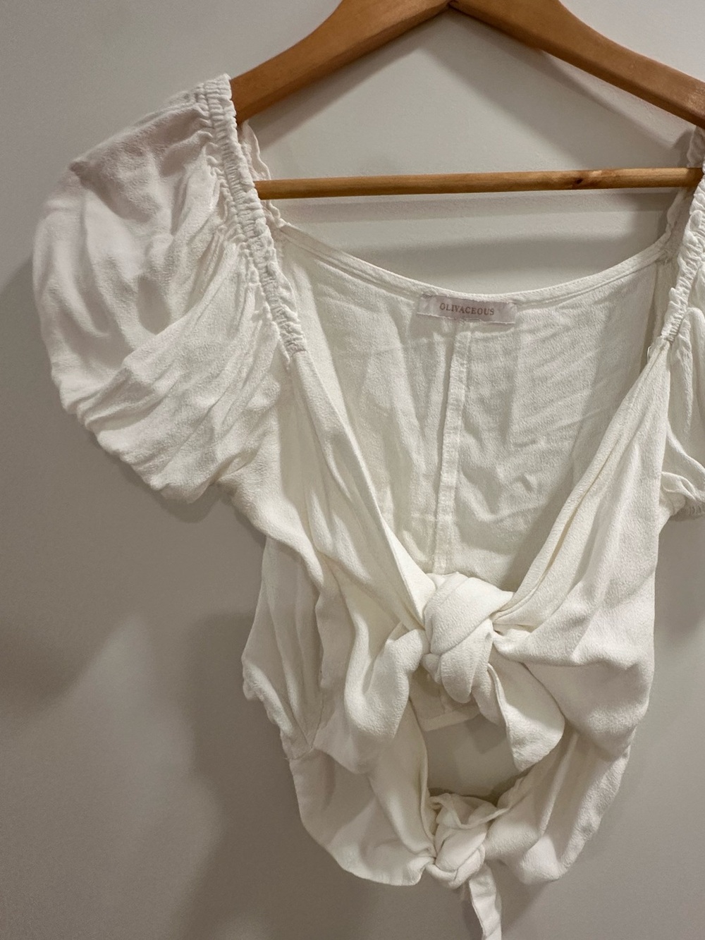 Olivaceous White Knot-Front Puff Sleeve Top